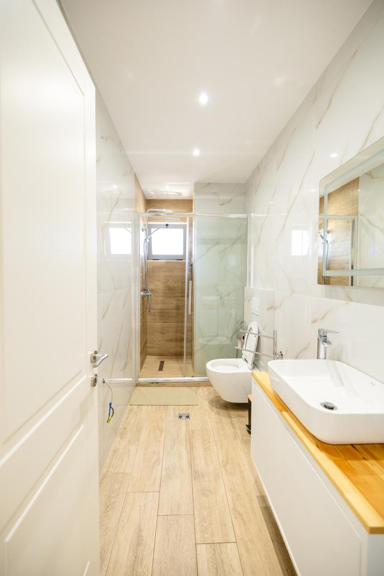Luxury Center Observatori Apartment Тирана Экстерьер фото